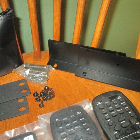 Rare HTF VocoPro Voco Pro Lot Remotes Brackets Cables Duet Twister CDG6000RV VGC - Picture 5 of 9